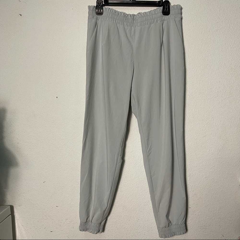 Athleta Aliso Silver Jogger